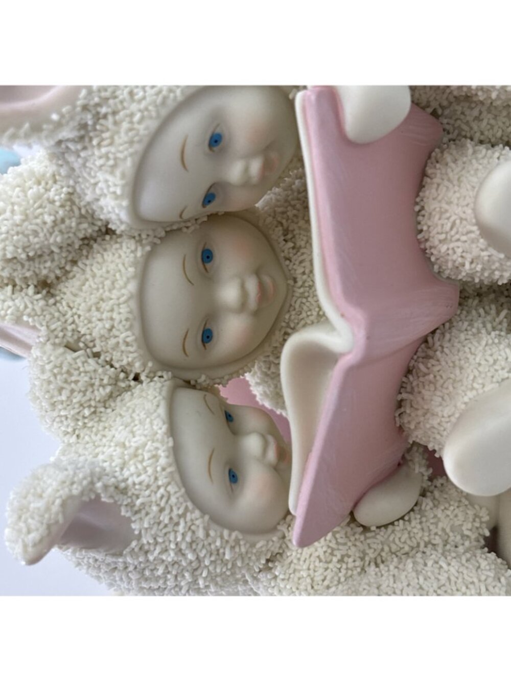 Vintage Dept 56 Snowbunnies Figurine "Alleluia Chorus " Retired #26392 - Picture 3 of 7